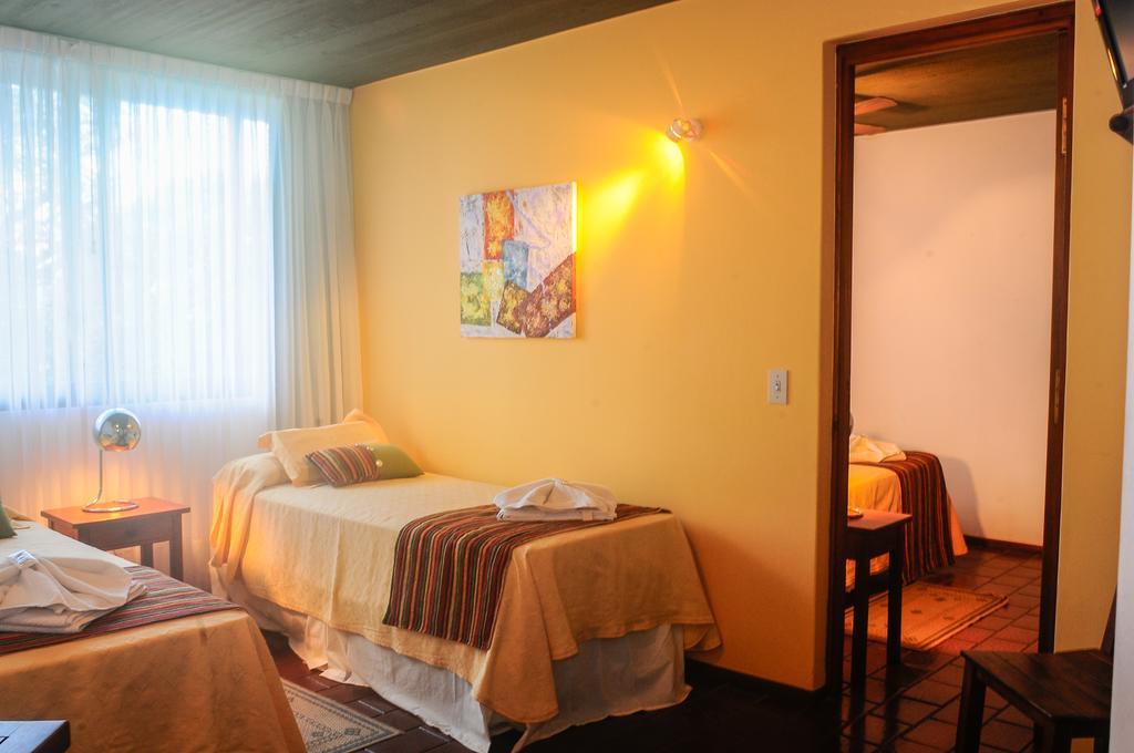 Hotel Costa Azul Cassaffousth Bagian luar foto